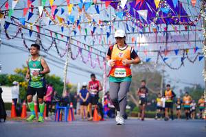 BIB: 26224
                            <button type="button" onclick="openModal(10066914)" class="btn btn-primary btn-sm float-right btn-popup" data-toggle="modal" data-target=".modal-high-quality">
                        <i class="fas fa-shopping-cart"></i> Add to Cart
                    </button>
                                            <button type="button" onclick="isThisMe(10066914, true)" class="btn btn-success btn-sm float-right btn-popup btn-isme hidden" data-toggle="tooltip" data-placement="bottom" title="นี่คือรูปของคุณใช่ไหม คลิกที่นี่เพื่อเอาเข้าอัลบั้ม">
                        <i class="fas fa-plus"></i> Add to album
                    </button>
                    <button type="button" onclick="isThisMe(10066914, false)" class="btn btn-warning btn-sm float-right btn-popup btn-isnotme hidden">
                        <i class="fas fa-ban"></i> Remove from album
                    </button>